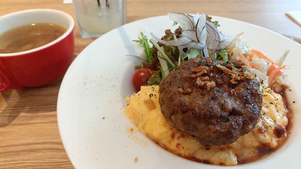 ランチ　ハンバーグ
